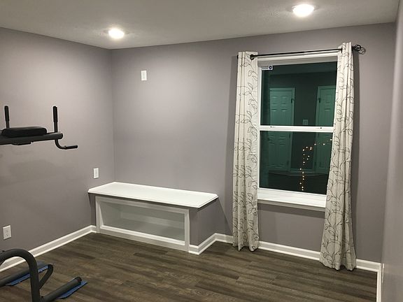 5th image of 8508 Dumfries Dr