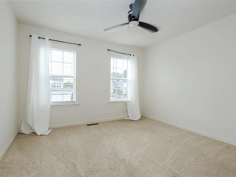 122 Blakely Rd — Photo 16