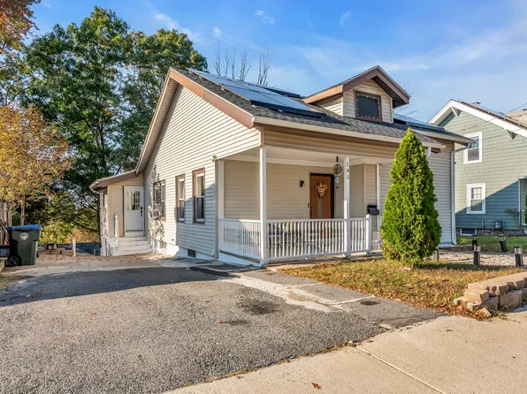 161 Olive Ave, Lawrence, MA 01841