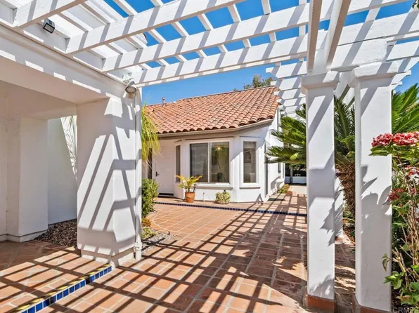4938 Kalamis Way, Oceanside, CA 92056