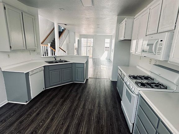 3rd image of 1884 Bramblewood Drive