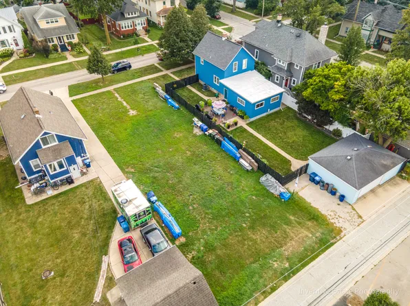 1524 Oakwood Ave, Des Plaines, IL 60016