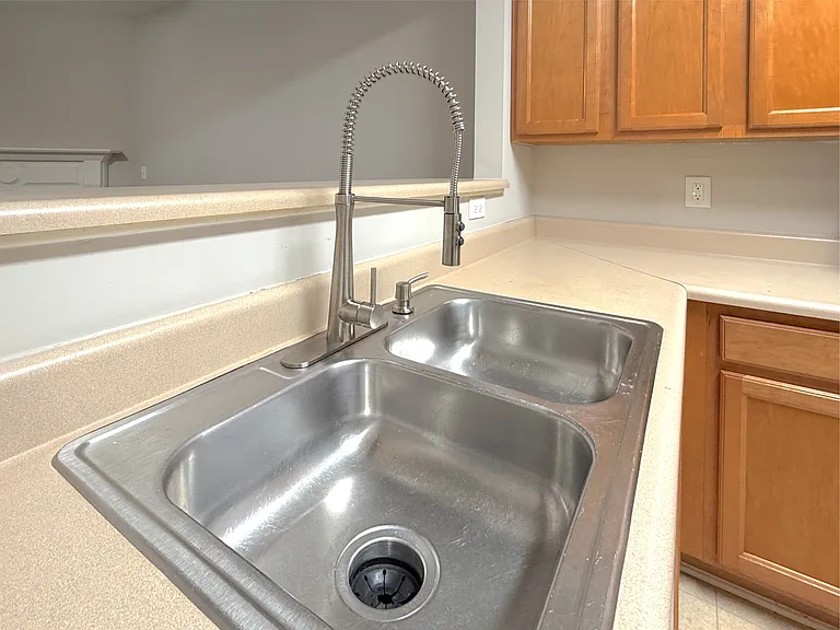 3845 Grovemont Pl — Photo 8