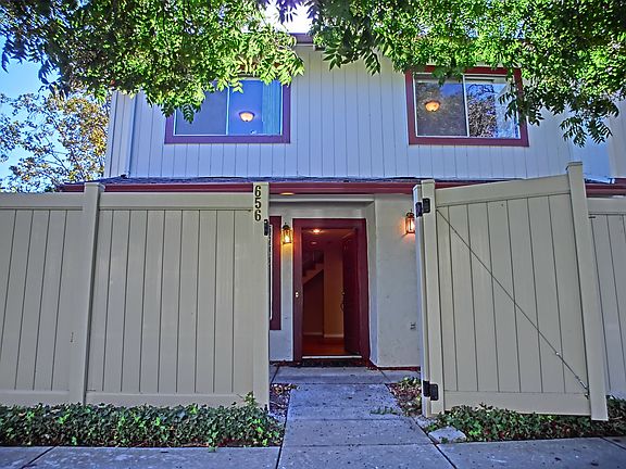 2nd image of 656 Galleon Ct