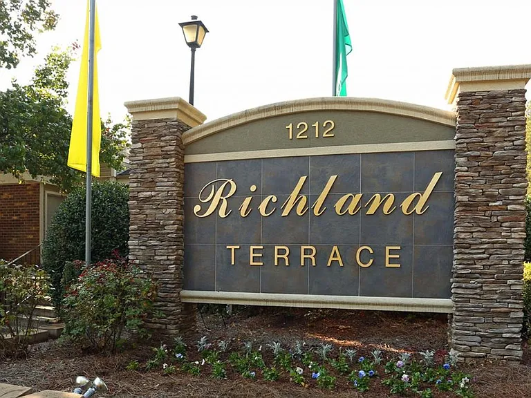 Richland Terrace — Photo 33