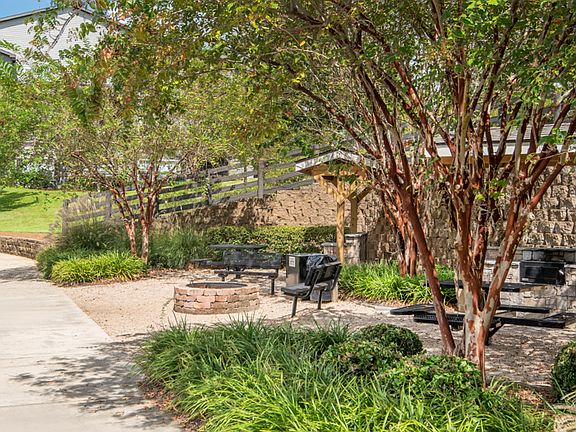 4th image of 3700 Capital Cir SE #90906