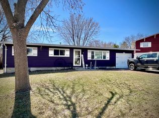 200 Half Moon Rd, Brookings, SD 57006