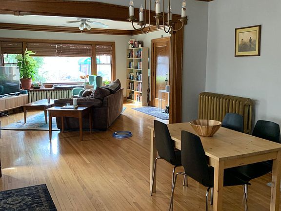 Open, airy living areas