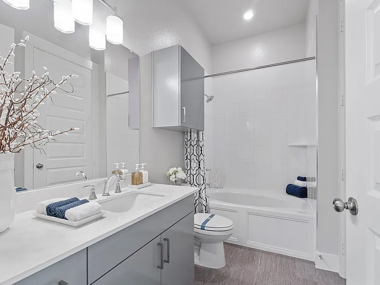 Bathroom Bathroom