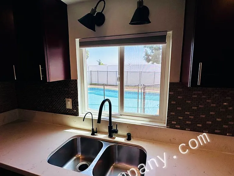 1564 Cavern Point Ct — Photo 39