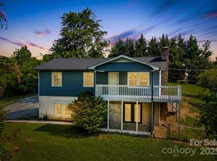 1360 Jupiter Rd, Weaverville, NC 28787