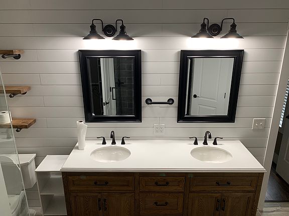 Master Bathroom Vanity