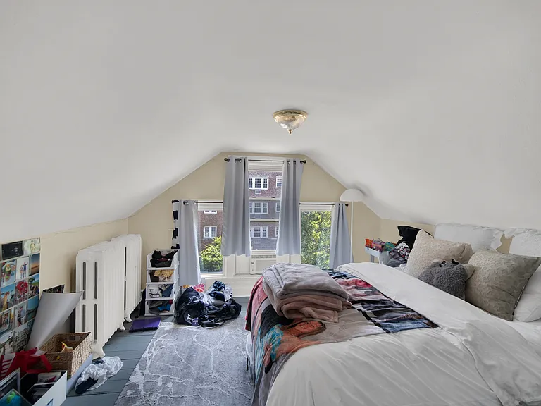 807 Foster St — Photo 13