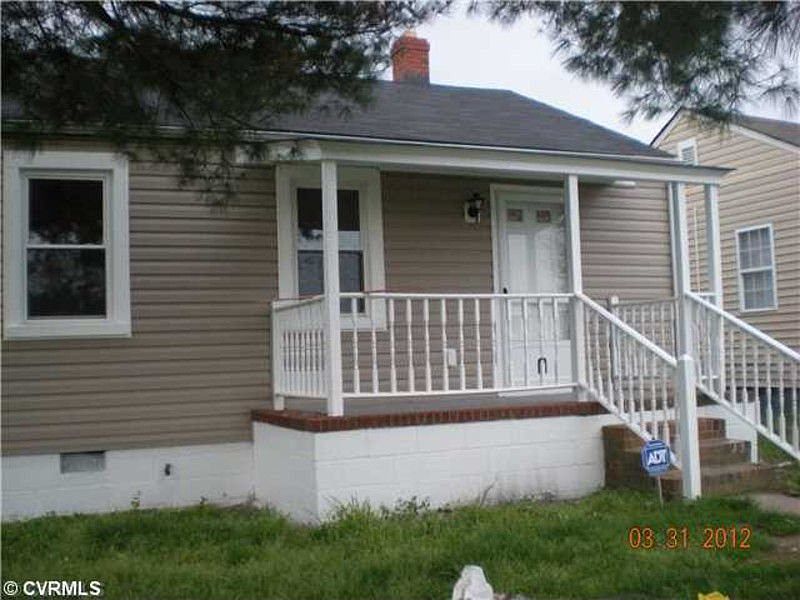 1st image of 1009 E 15th St