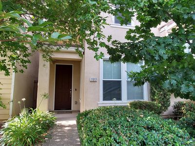 11017 International Dr, Rancho Cordova, CA, 95670