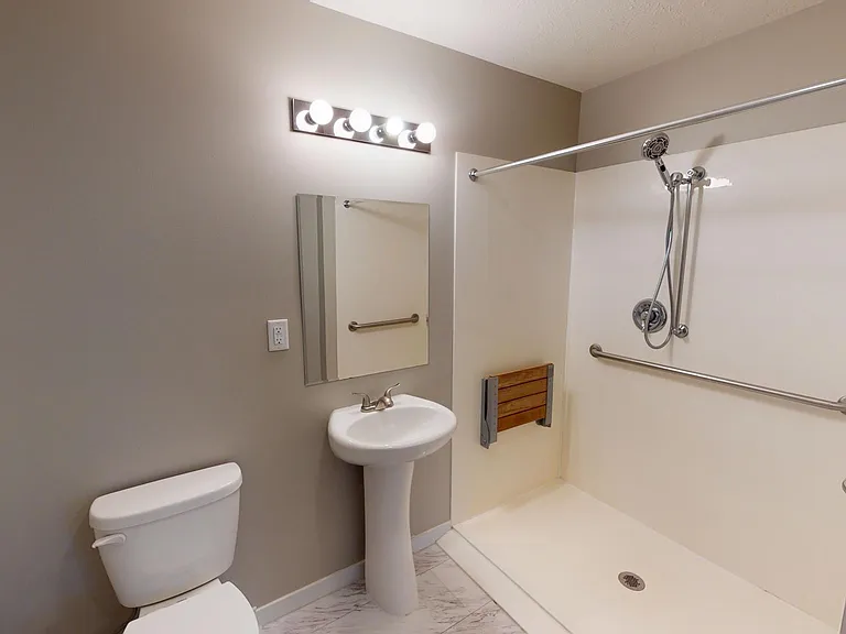 Talon Apartments — Photo 35