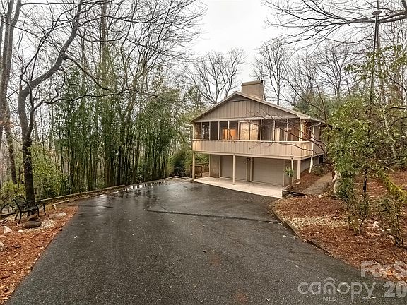 2nd image of 120 Breckenridge Ct