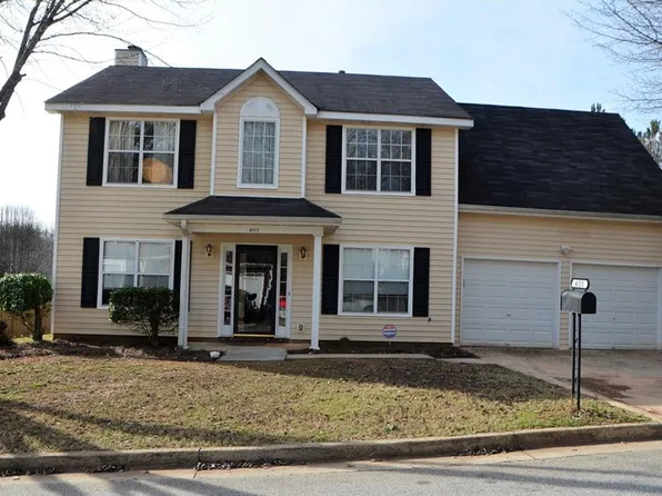 4521 Carriage Park Dr, Lithonia, GA 30038