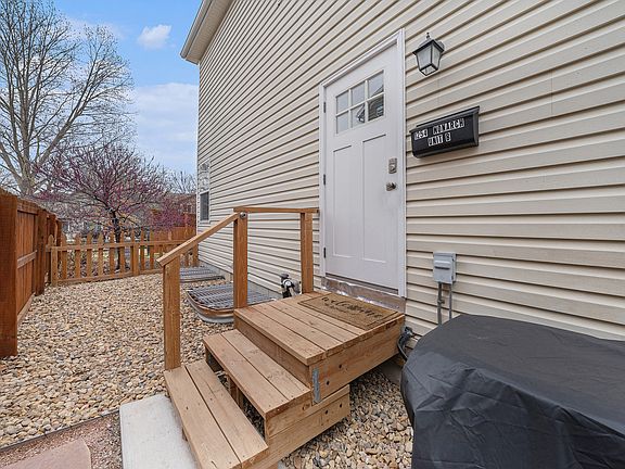 3rd image of 1254 Monarch Dr