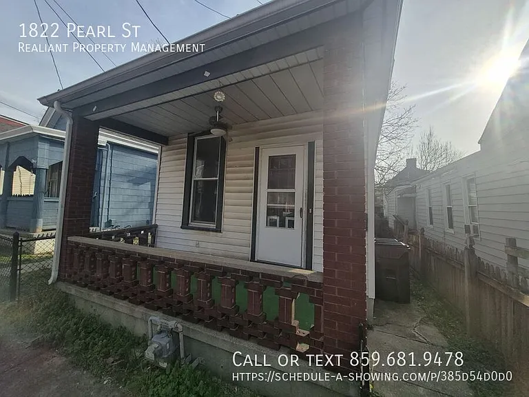 1822 Pearl St — Photo 5