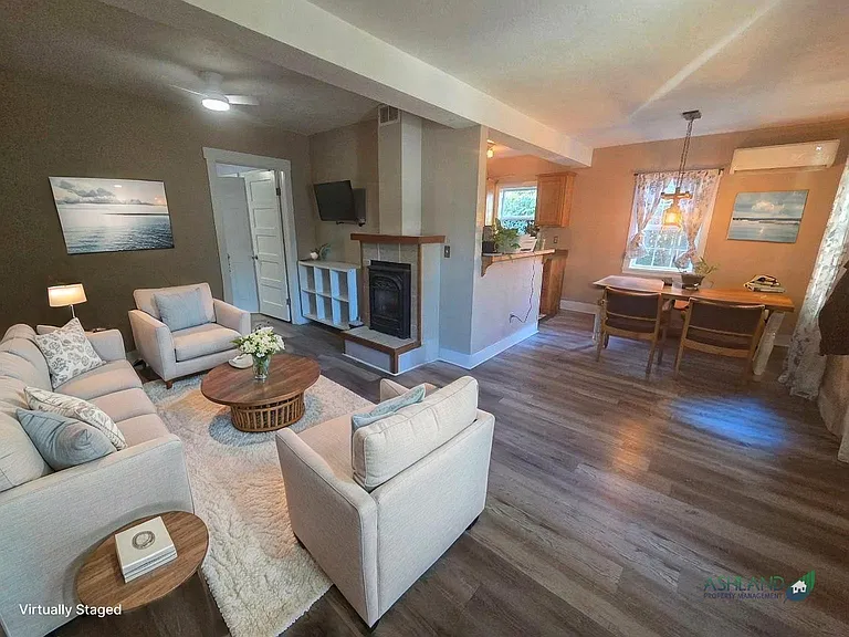 531 Clay St — Photo 4