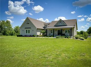 21219 S Coleman Rd, Peculiar, MO 64078