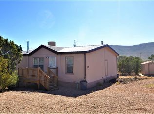 48 Broken Arrow Trl, Ilfeld, NM 87538