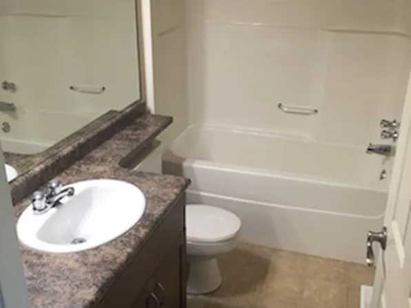 303 Slimmon Pl #119, Saskatoon, SK S7V 0A8