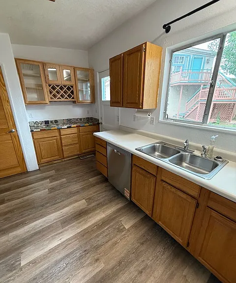 496 Juan Ct — Photo 12