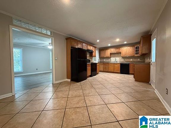 5th image of 2664 Denise Dr
