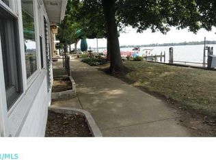4901 N Bank Rd, Buckeye Lake, OH 43008