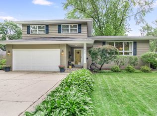 1835 Lin Lor Ln, Elgin, IL 60123