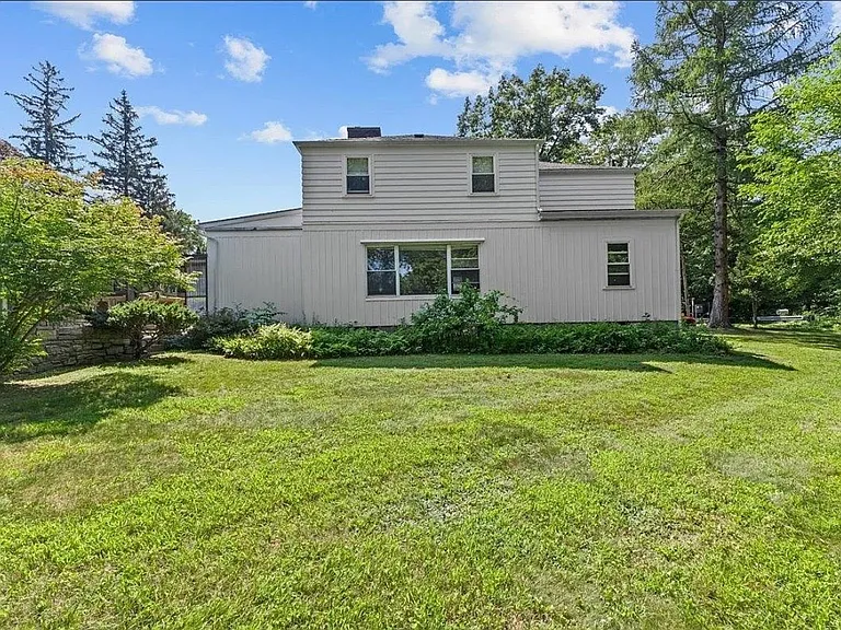 50 Fletcher Pl — Photo 19