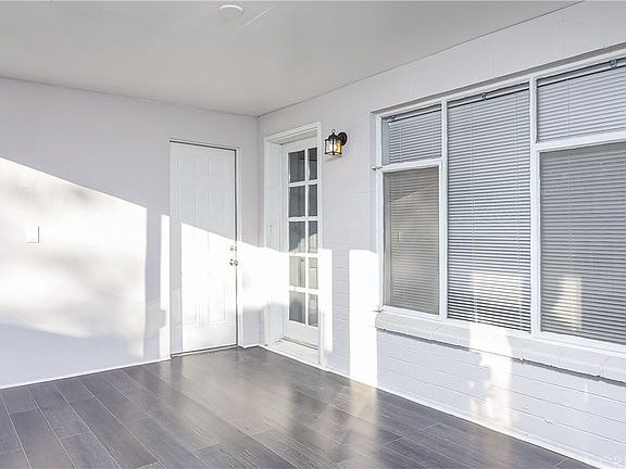 4th image of 7308 E Avenue U3