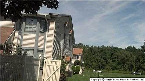 2nd image of 79 Lovell Ave