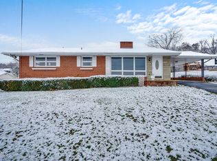 2802 Cain St, Kingsport, TN 37660