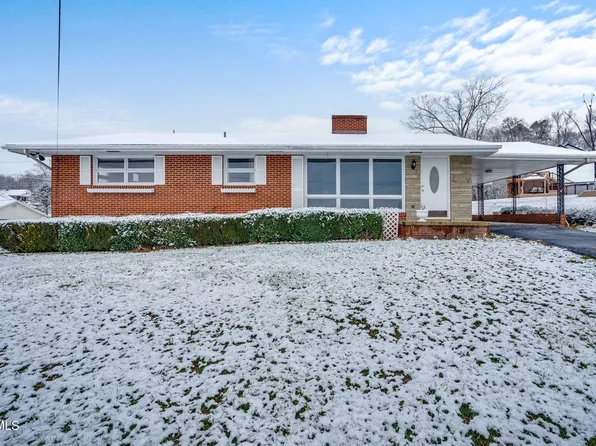 2802 Cain St, Kingsport, TN 37660