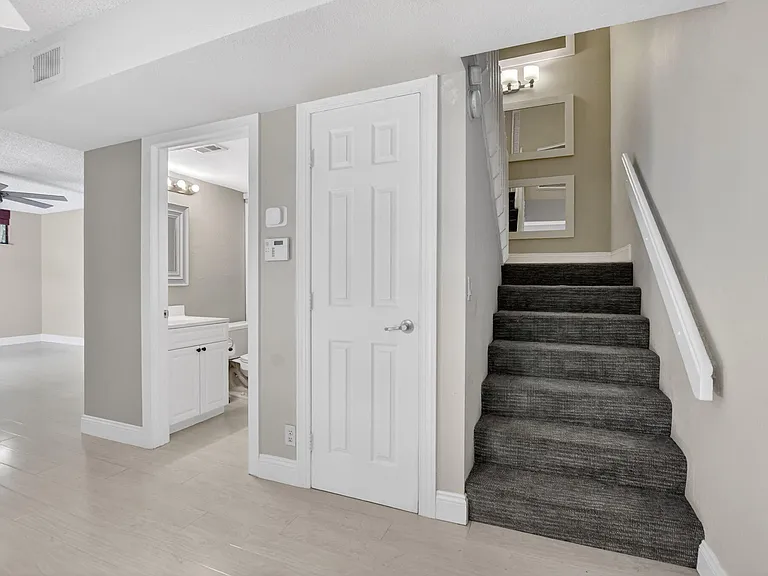 8099 Severn Dr #D — Photo 20