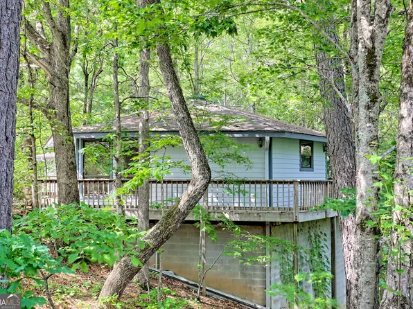 35 Brasstown Ln, Dillard, GA 30537