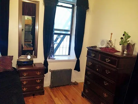 Rented by Crosstown Apartments NYC | media 27