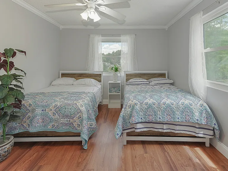 19017 Cedar Ln — Photo 39