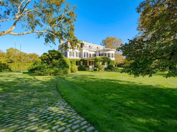 172 S Main St, Southampton, NY 11968
