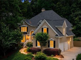 1346 Waterford Green Close NE, Marietta, GA 30068