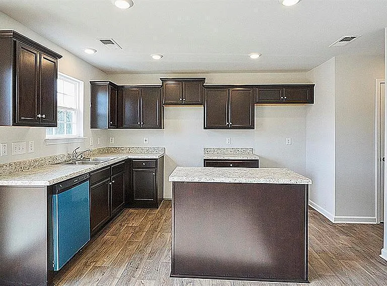 125 Saddlehorse Ln — Photo 14