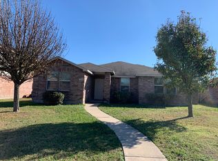 1006 Hollow Oak Rd, Lancaster, TX 75134