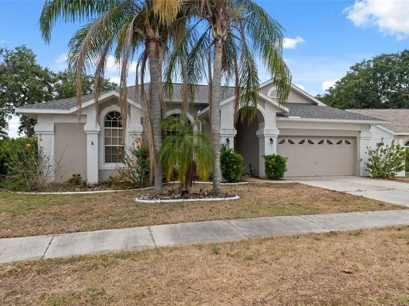 9104 Water Hazard Dr, Hudson, FL 34667