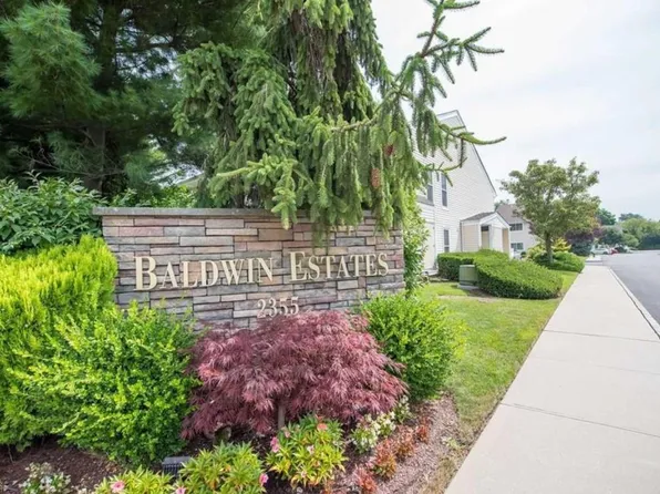 2355 Pershing Boulevard #712, Baldwin, NY 11510