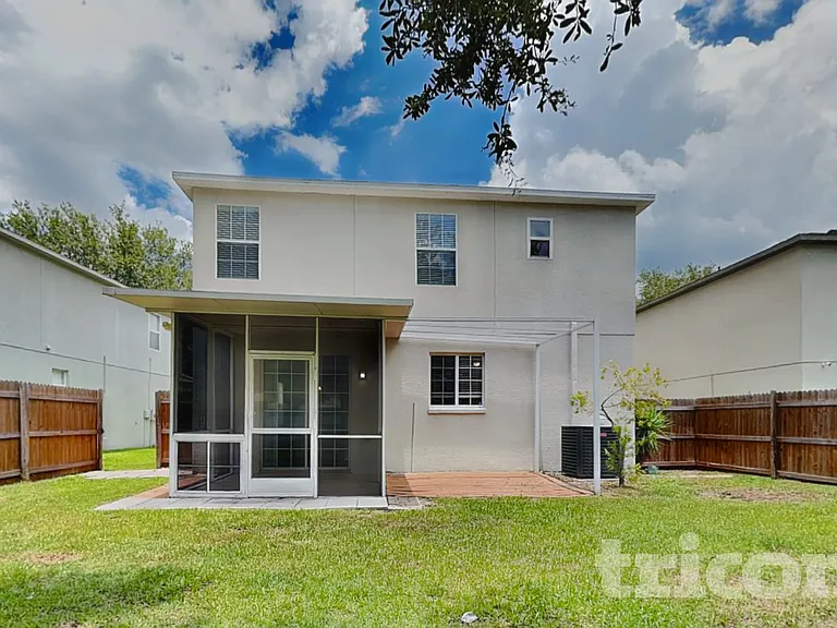 9247 Wellstone Dr — Photo 15