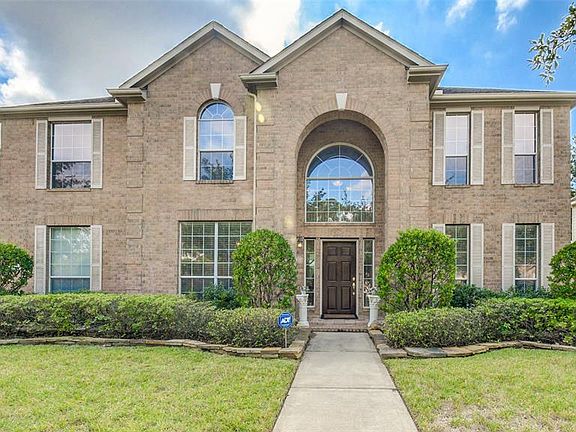 2nd image of 15423 Stoneridge Park Ln