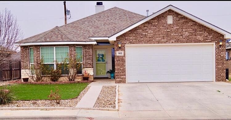 Gorgeous 2013 build home with xeriscape front yard!!